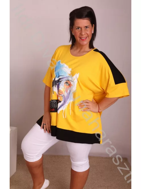 Sinyora Sárga arc mintás felső