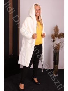 Rita Fink Fehér Szőrmés Kabát