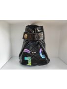 Via Fekete Feliratos Elmira Hátitáska