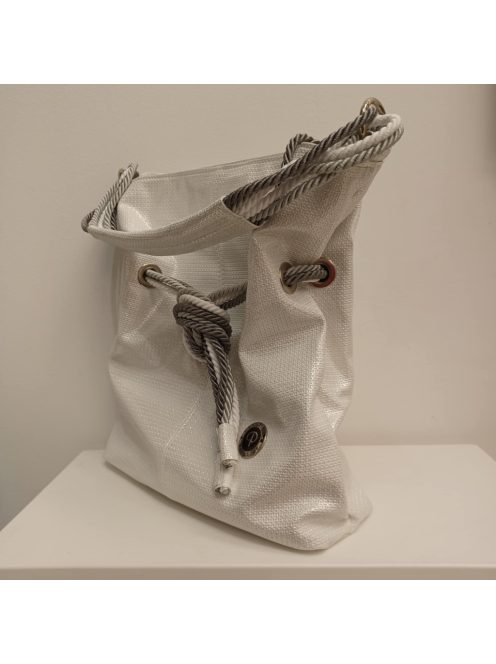 Prestige Ezüst Köteles Táska