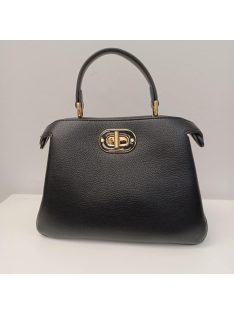 Chris Bella Fekete Melli Táska