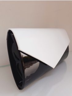 Alkalmi Háromszög Lakk Fekete-Fehér Táska