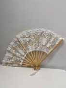 Fehér-Csipke Legyező