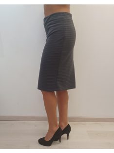 Mer S Szürke Alakformálós Szoknya