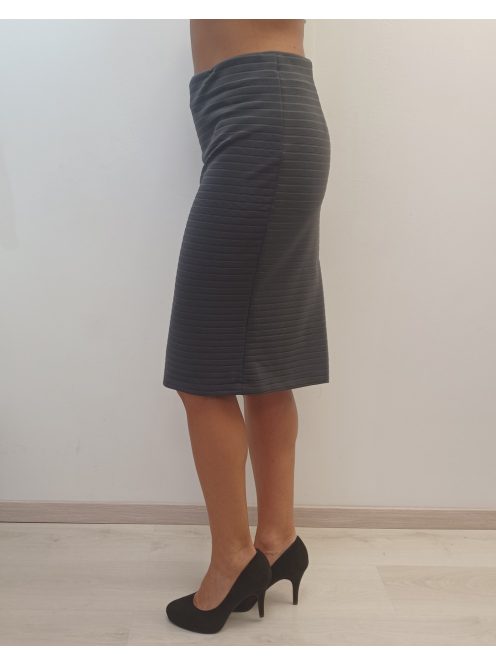 Mer S Szürke Alakformálós Szoknya