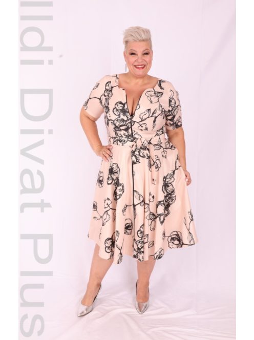 Margo Púder-Fekete Mintás Ruha