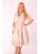 Margo Homok A Vonalú Ruha