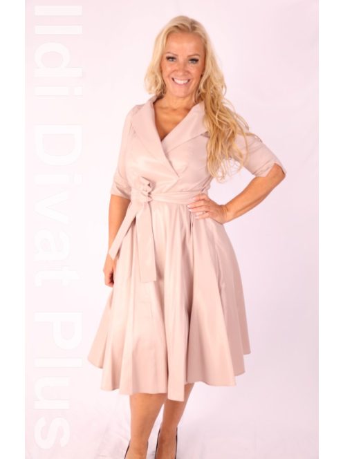 Margo Homok A Vonalú Ruha