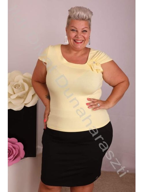 Privé sárga felső