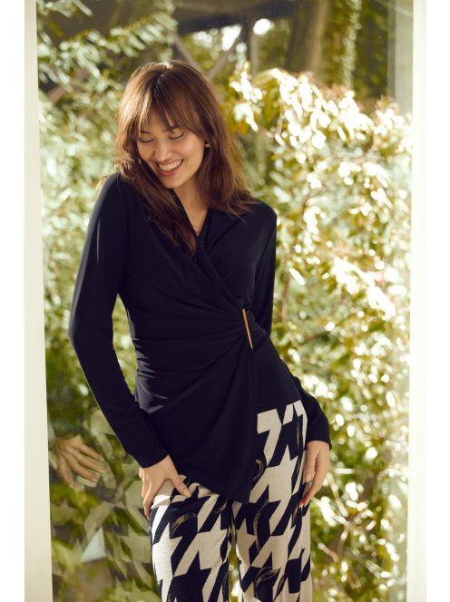 Frank Lyman Fekete Milana Felső