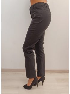 Livello Fekete Gombos Bengalin Nadrág