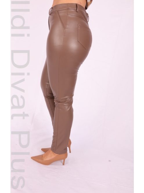 Livello Mogyoró Bőrhatású Nadrág