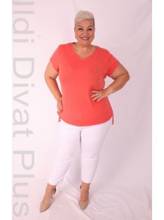 Livello Korall V Nyakú Felső