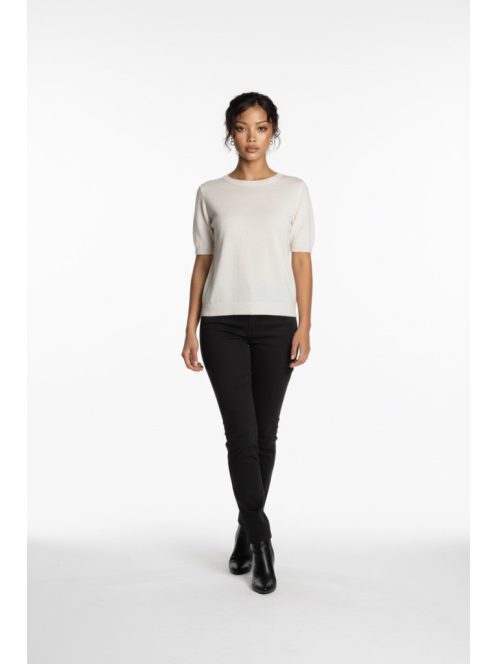 Micha Beige-Melír Dify Felső