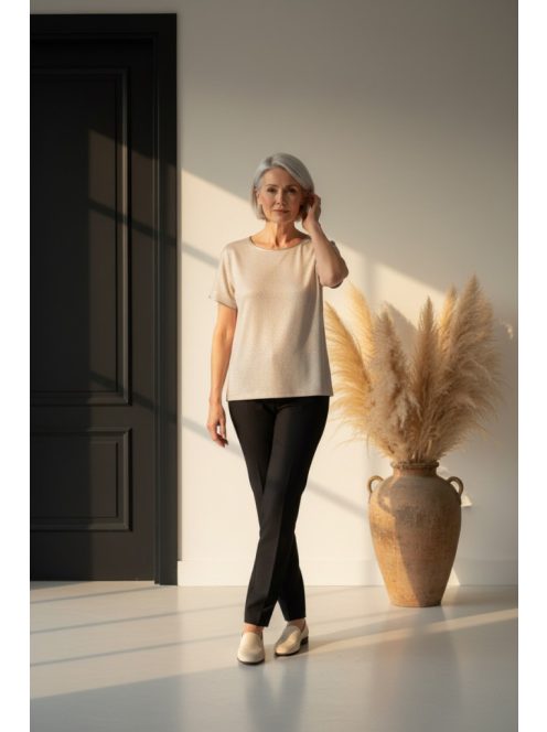 Micha Latte Nina Felső