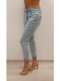 M Sara Világos Superior Farmer