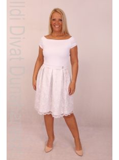 Rouge Fehér Zita Ruha