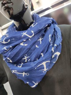 Sötétkék Horgonyos Sál