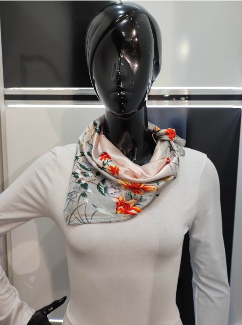 Szürke Ombre Virágos Hebe Szatén Kendő