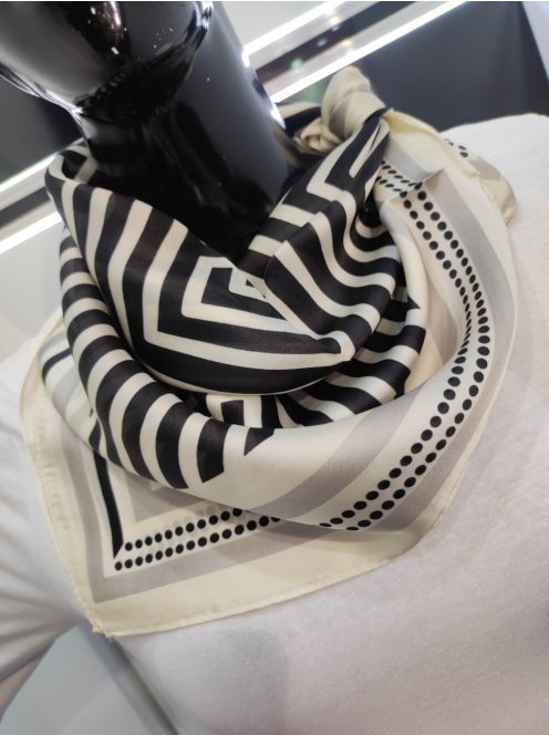 Útvesztő Tilia Sál