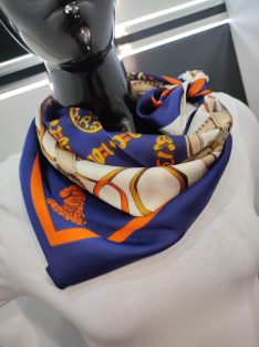 Sötétkék-Barna Szíjas Tilia Sál