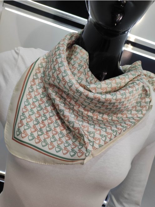 Zöld-Barna Lovas Tilia Sál