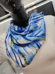 Kék Márványos Tilia Sál