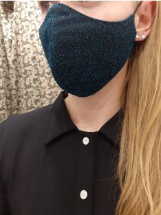 Türkiz csillogós maszk