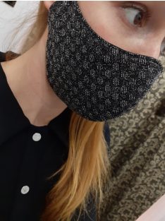 Ezüst csillogós maszk