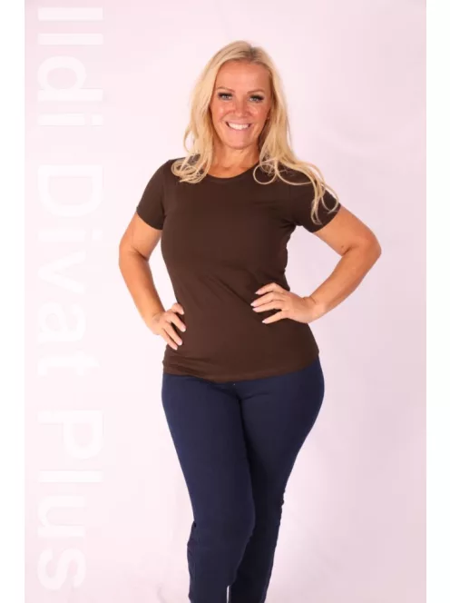 Latynka Csokibarna Kereknyakú Kalina Felső