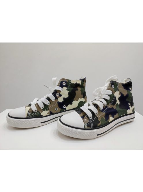 Basic Terepmintás Torna Cipő